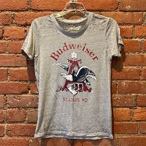 Budweiser graphic tee shirt
